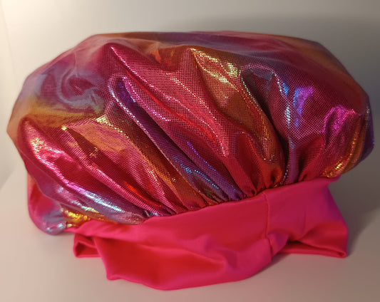 Bonnet en satin "rose et multicolore"